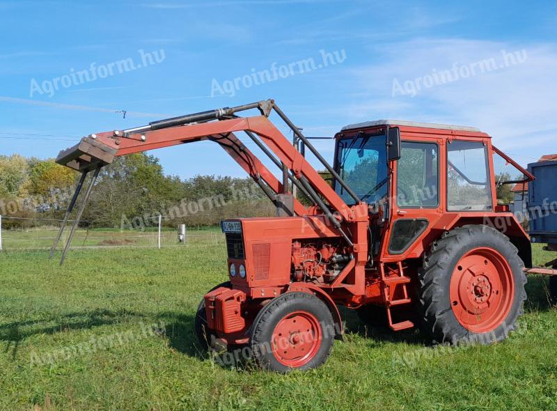 Eladó Belorusz MTZ-80 M homlokrakodóval