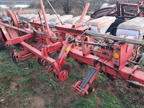 Kverneland Optima NT-2 típusú 12 soros vetőgép eladó Kverneland Optima NT-2 típusú 12 soros vetőgép eladó
