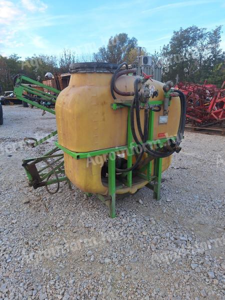 Szántóföldi permetező eladó 12 méteres kerettel