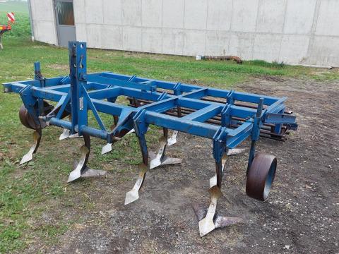 Rabewerk Gruber eladó, 11 kapás, rögtörő hengerrel Rabewerk Gruber eladó, 11 kapás, rögtörő hengerrel
