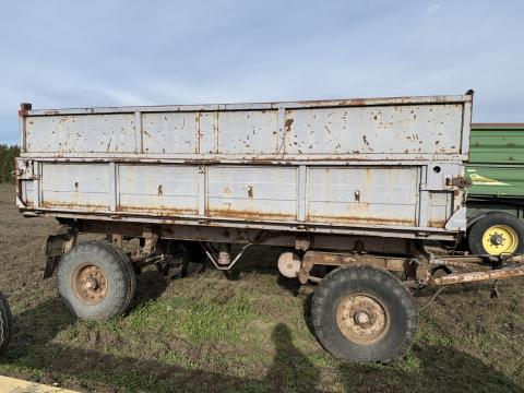 Rovnoszelmas PSZE 6 billenős pótkocsi