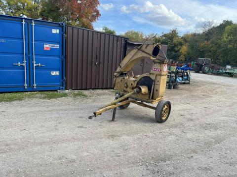 Kardánhajtású ágdaráló eladó azonnali munkára kész állapotban Kardánhajtású ágdaráló eladó azonnali munkára kész állapotban