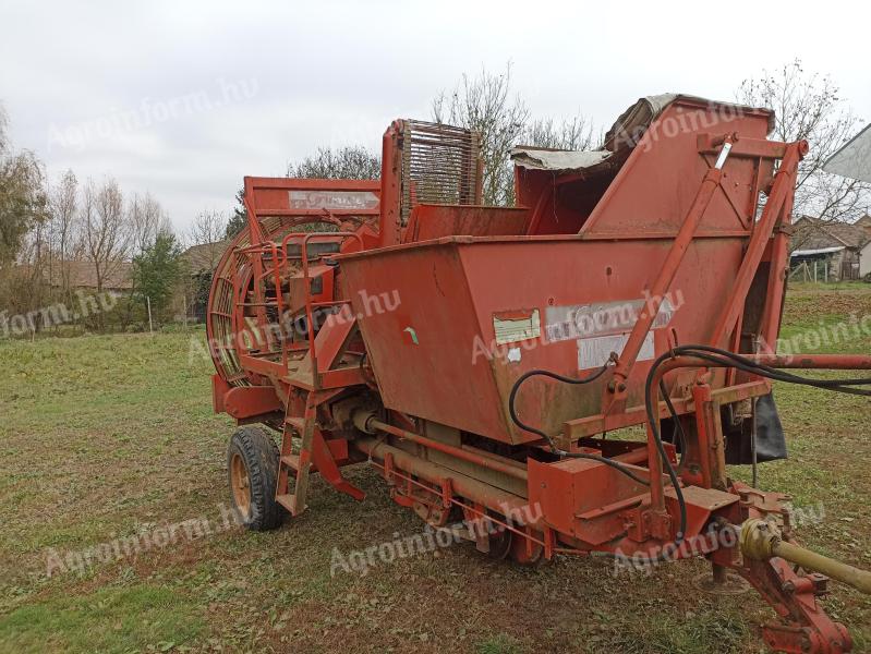 Eladó Grimme MK 700 burgonya betakarító kombájn – munkára kész állapotban