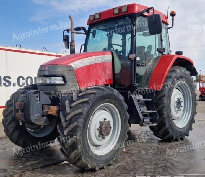 Használt traktor 105 LE eladó – McCormick MC105 4WD, jó állapotban