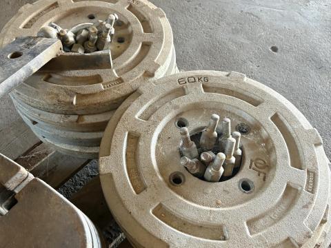 Landini hátsó keréksúly garnitúra (60kgx4) Landini hátsó keréksúly garnitúra (60kgx4)