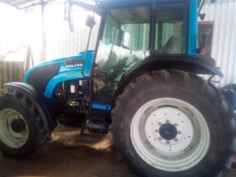 Valtra A 82 eladó cserélhető Valtra A 82 eladó cserélhető