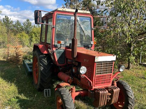 Eladó MTZ 550 traktor szárzúzóval és racsnis kardánnal Eladó MTZ 550 traktor szárzúzóval és racsnis kardánnal