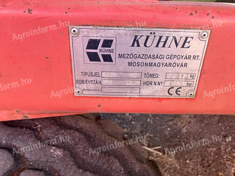 IH 6200 KÜHNE vetőgép eladó jó állapotban