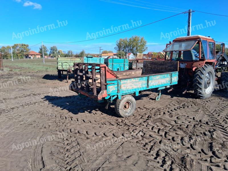 Kirchner Triumph B25 tip 2,5 tonnás 4 állópörgős trágyaszóró