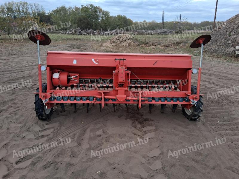 Reform semo 99 tip 2,5 méteres 21 soros apró magos vetőgép