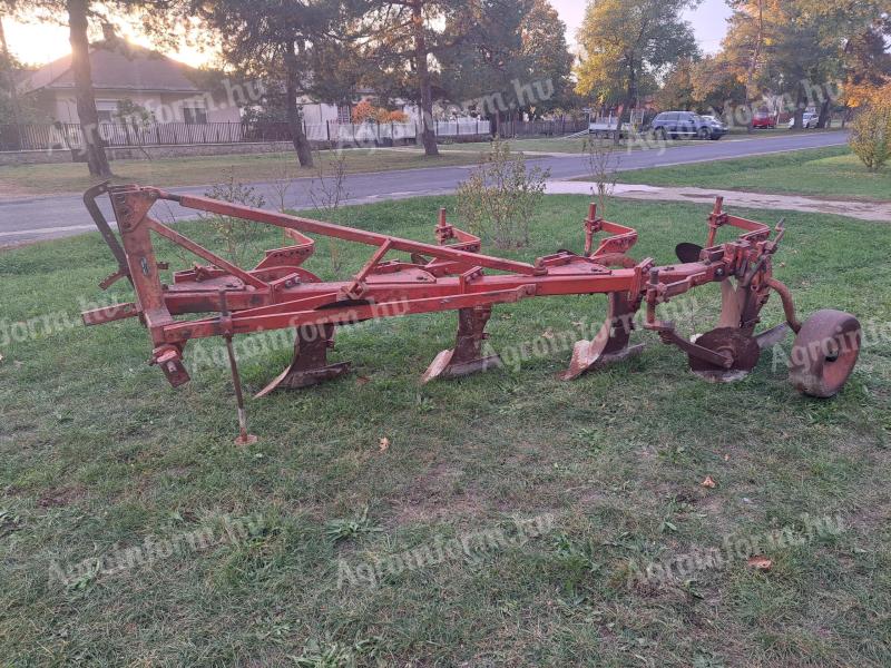 Eladó Vogel Noot négyes eke / 4 fejes eke