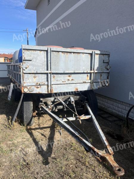 Fix platós pótkocsi eladó felújításra, okmányokkal