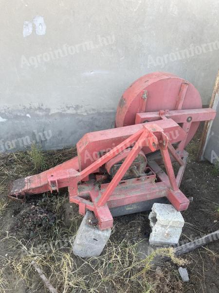 Szőlészeti kifújó és nyitó eladó jó állapotban