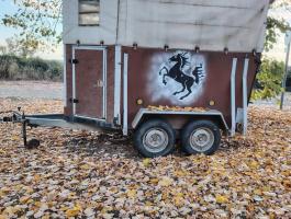 Lószállító érvényes műszakival