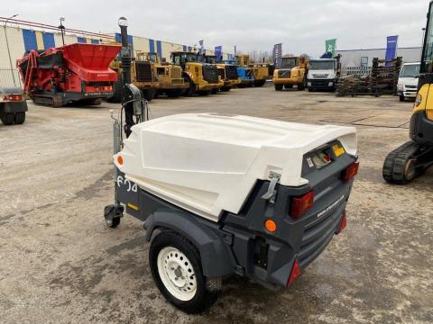 Atlas Copco XAS 37 kd / 2011 / 937 üzemóra / Lízing 20%-tól Atlas Copco XAS 37 kd / 2011 / 937 üzemóra / Lízing 20%-tól