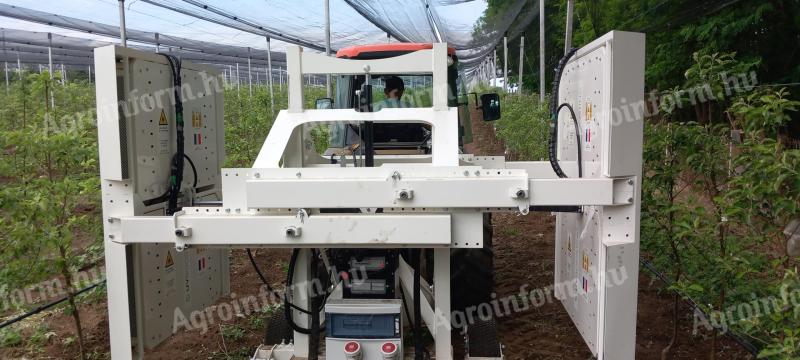 UV BOOSTING Helios kettő oldali növényvédelmi gép gyümölcsösbe ÚJDONSÁG!PÁLYÁZHATÓ