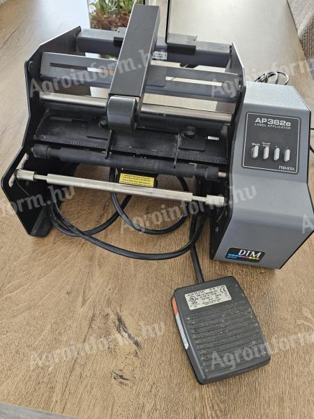 Címkézőgép Primera 362e palackok/hengeres tárgyakhoz