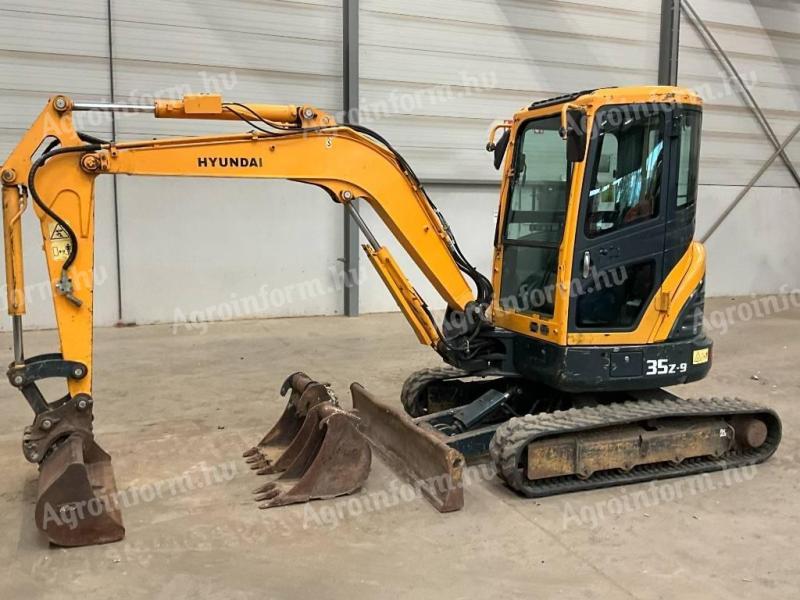 Hyundai Robex 35 Z-9 / 2018 / 3 016 üzemóra / Lízing 20%-tól