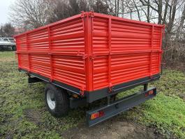 Bicchi BRT555 egytengelyes pótkocsi háromoldalú hidraulikus billentéssel, 6000 kg össztömeg