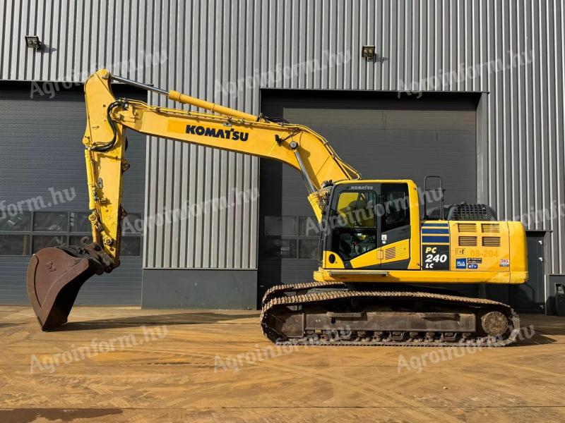 Komatsu PC240LC-10 / 2015 / 11 214 üzemóra / Lízing 20%-tól