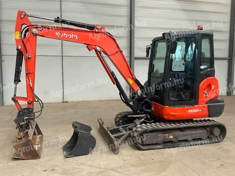 Kubota KX 042-4 / 2019 / 2 332 üzemóra / Lízing 20%-tól