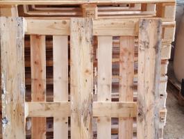 Raklap 100×120 cm – extra erős, világos, egyszer használt – Big Bag zsák alól, sűrű lécezéssel