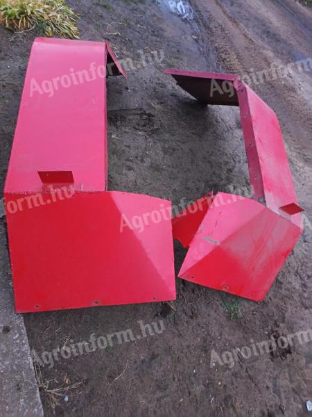 Eladó MTZ széles hátsó sárvédő