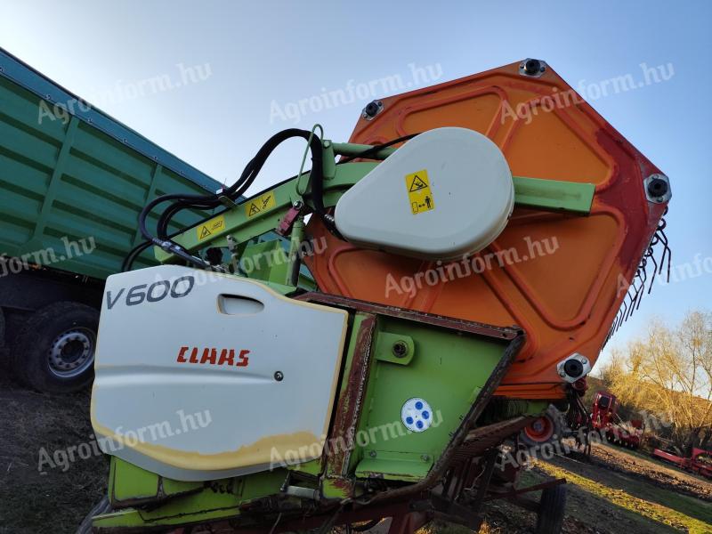 Claas Vario 600 betakarító adapter kétoldali repcekaszával