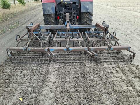 Leták kombinátor eladó, cserélhető nehéz gyűrűshengere vagy alkatrészei is beszámíthatók Leták kombinátor eladó, cserélhető nehéz gyűrűshengere vagy alkatrészei is beszámíthatók