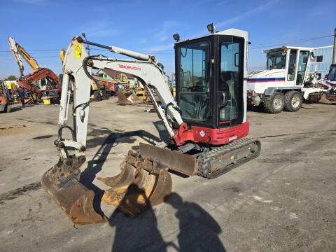 Takeuchi TB23R minikotró
