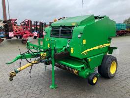 John Deere 623 MultiCrop körbálázó