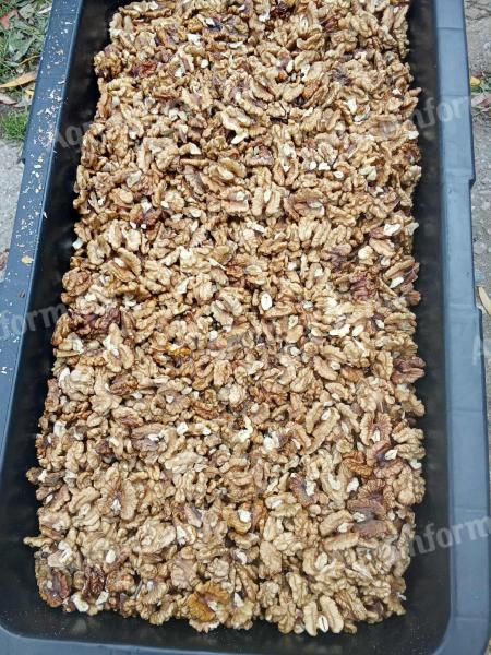 Eladó idei pucolt milotai dióbél