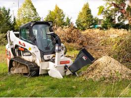 Hidraulikus gallyaprító, faaprító, ágdaráló Bobcat gépekhez max. 10 cm / Lignum M Hydro