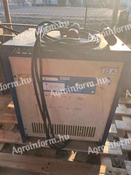 Targonca akkumulátor töltő