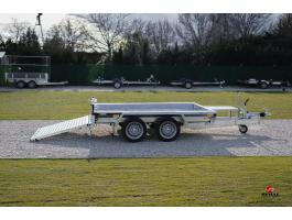Új Martz Bau 260 (2700kg-os) gépszállító utánfutó 1.790.000 Ft helyett bruttó 1.690.000 Ft