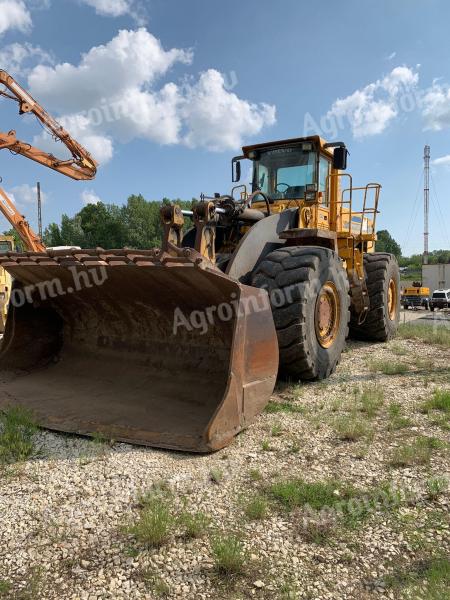 Volvo L330C homlokrakodó