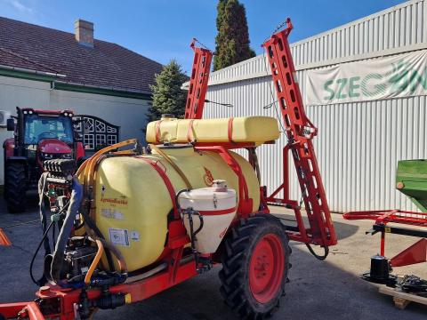 Agromechanika 1500/12 permetező számítógéppel Agromechanika 1500/12 permetező számítógéppel