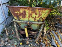 Műtrágyaszóró eladó