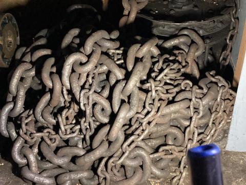 Láncos emelő eladó – műhelyfelszerelés, telepi eszköz Láncos emelő eladó – műhelyfelszerelés, telepi eszköz