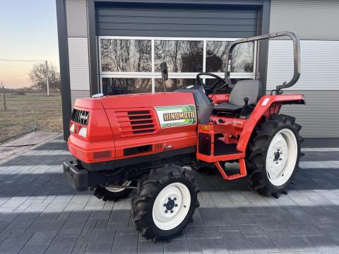 Hinomoto NX200 (Kubota GL200) japán kistraktor / traktor újszerű állapotban eladó Hinomoto NX200 (Kubota GL200) japán kistraktor / traktor újszerű állapotban eladó