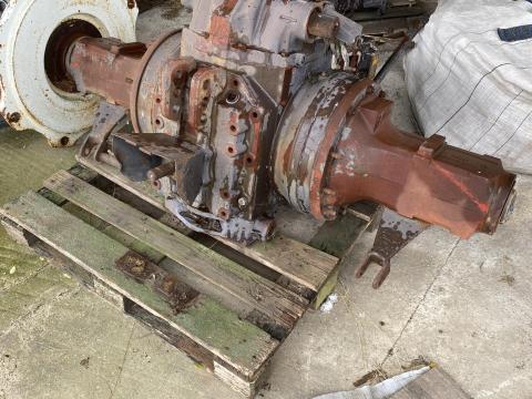 Fiat 180/90 váltó és difi Fiat 180/90 váltó és difi