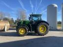John Deere 6215R