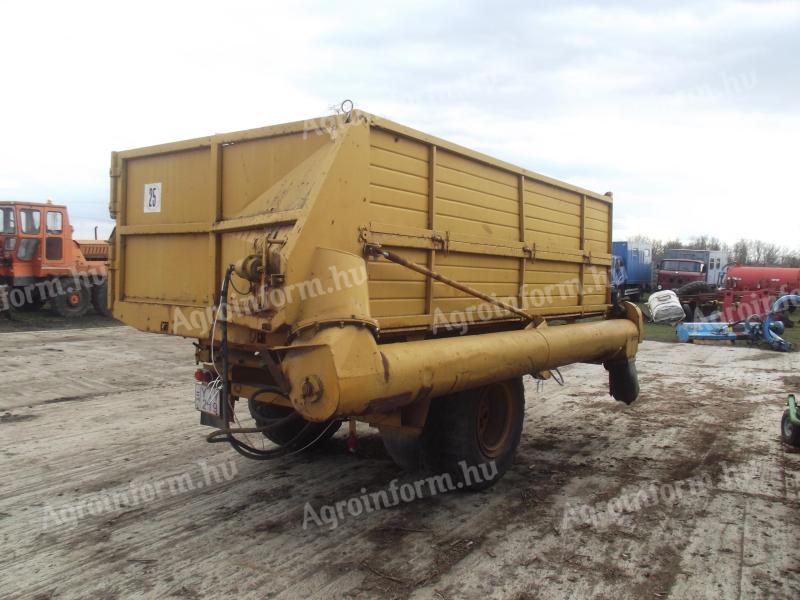 EB 8-as pótkocsi magfeltöltő csigával eladó