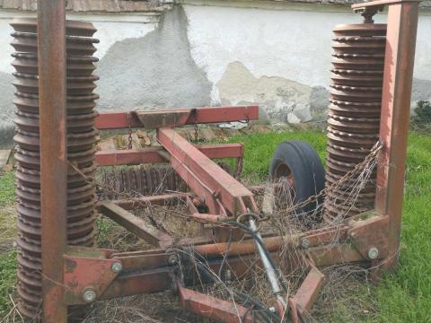 Cambridge henger 4.5m eladó Cambridge henger 4.5m eladó