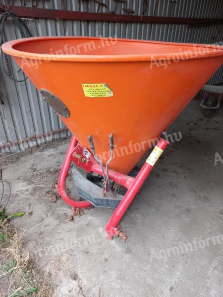 Használt műtrágyaszóró eladó 