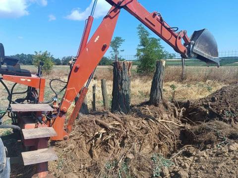 Árokásó adapter 3 pontra Árokásó adapter 3 pontra