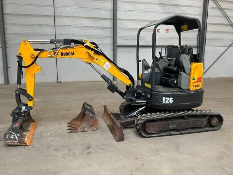 Bobcat E26 EM 2014 - 2 209 üzemóra - Lízing már 20%-tól