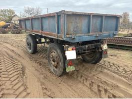 Mbp 4 tonnás billenős pótkocsi