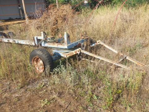 Fortschritt 2 tengelyes vágóasztal-szállító kocsi eladó Fortschritt 2 tengelyes vágóasztal-szállító kocsi eladó