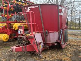 JF takarmány keverő kiosztó kocsi